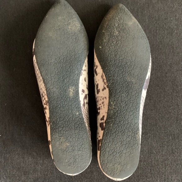 Snake Print Flats - Picture 3 of 5